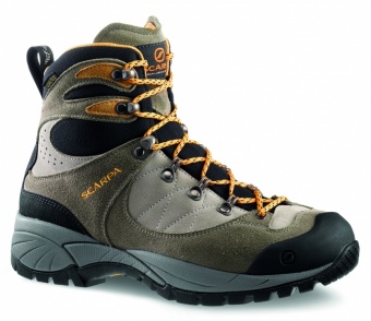 Ladies Outdoor Shoes