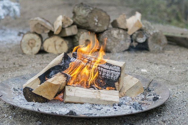 Das Lagerfeuer wieder löschen Das Lagerfeuer wieder löschen