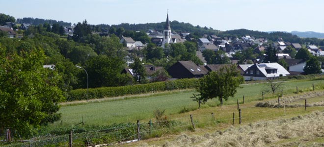 Medebacher Bergweg - Blick auf die Drfer