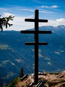 Gipfelkreuz des Meraner Höhenwanderweg