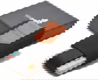 MakakaOnTheRun Kartenetui Pull Tab black PT