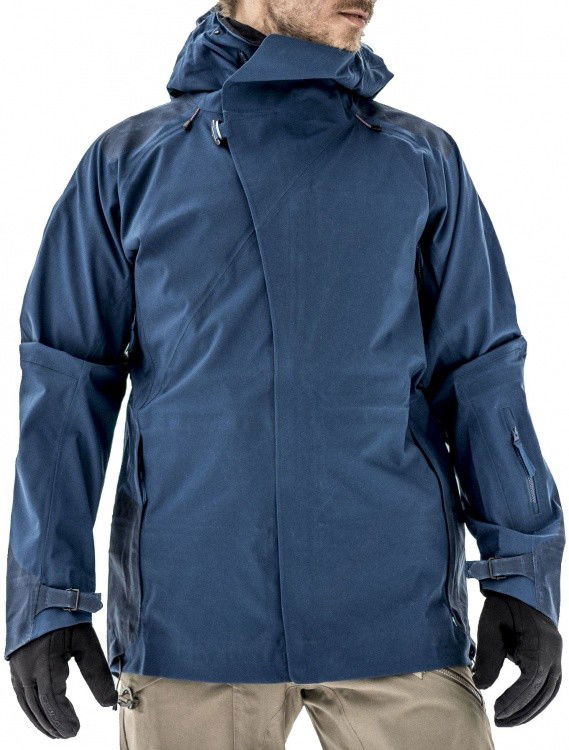 Klättermusen Brage Jacket Klättermusen Brage Jacket Farbe / color: dark blueberry () Klättermusen Brage Jacket Klättermusen Brage Jacket Farbe / color: dark blueberry ()