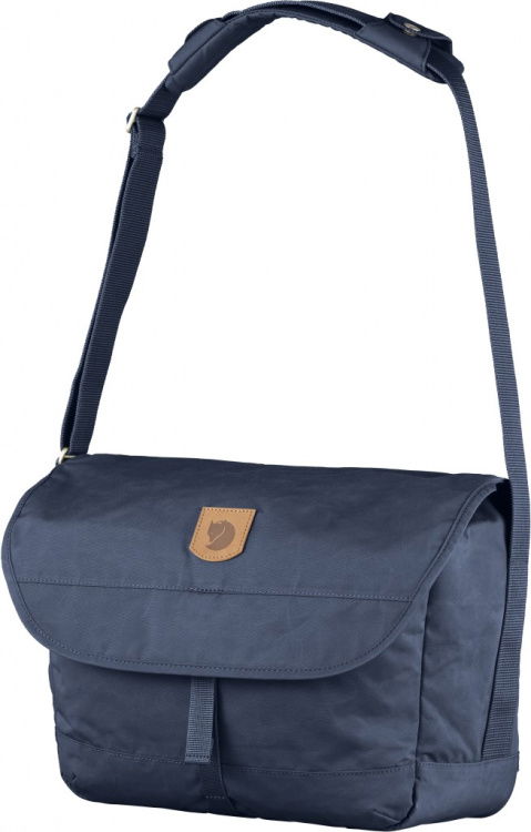 Fjällräven Greenland Shoulder Bag Fjällräven Greenland Shoulder Bag Farbe / color: storm () Fjällräven Greenland Shoulder Bag Fjällräven Greenland Shoulder Bag Farbe / color: storm ()