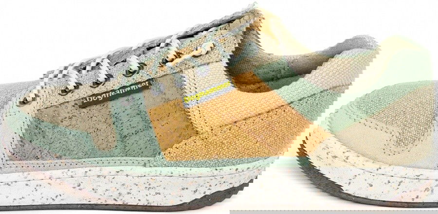 Seitenansicht / Side view