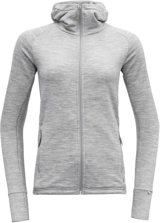 Devold Nibba Woman Jacket With Hood Devold Nibba Woman Jacket With Hood Farbe / color: grey melange () Devold Nibba Woman Jacket With Hood Devold Nibba Woman Jacket With Hood Farbe / color: grey melange ()