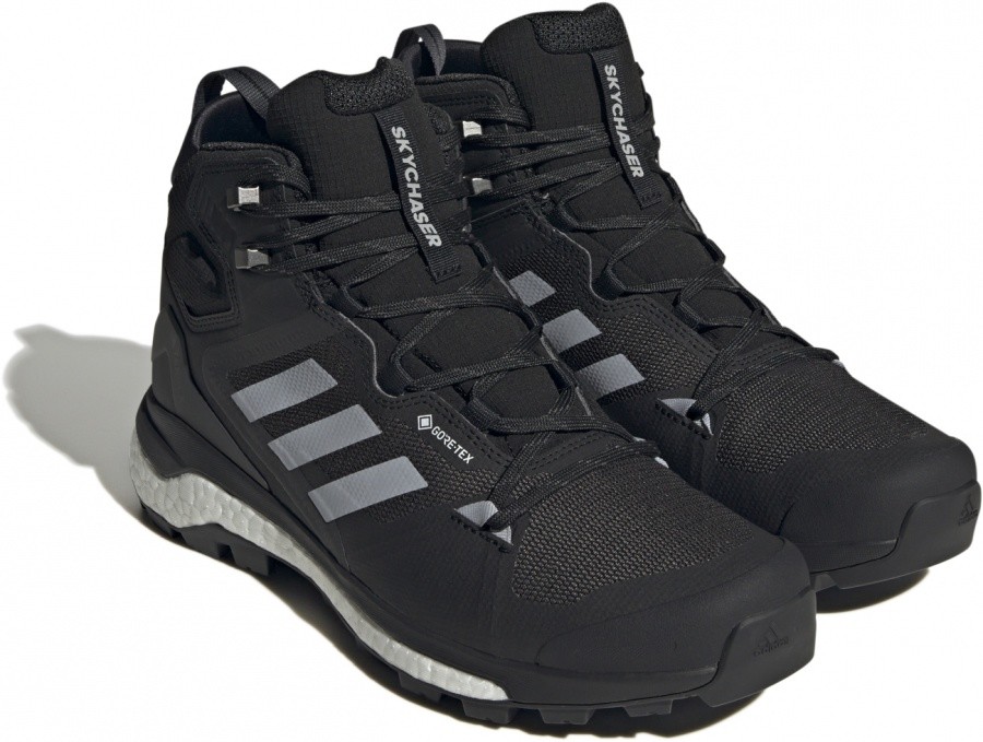 Adidas Terrex Skychaser Mid GTX Adidas Terrex Skychaser Mid GTX Farbe / color: core black/halsil/dgsogr ()