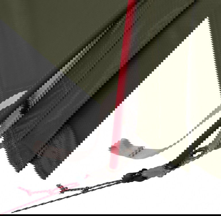 Poldurchführungsschnittstelle / Pole grommet interface 