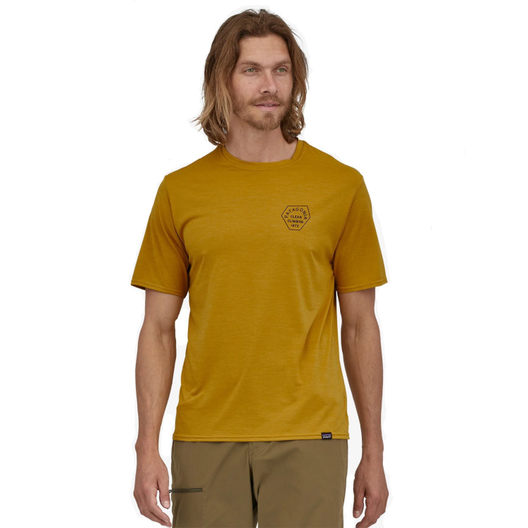 Patagonia Capilene Cool Daily Graphic Shirt Patagonia Capilene Cool Daily Graphic Shirt Farbe / color: clean climb/cabin gold () Patagonia Capilene Cool Daily Graphic Shirt Patagonia Capilene Cool Daily Graphic Shirt Farbe / color: clean climb/cabin gold ()