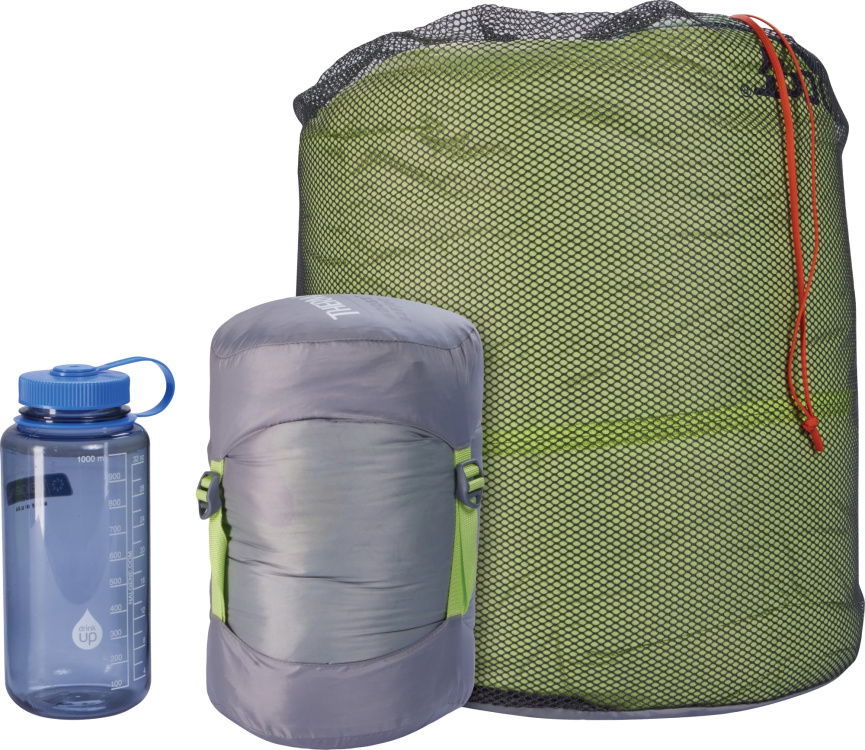 Kompressionssack und Aufbewahrungstasche / compression sack and storage bag 