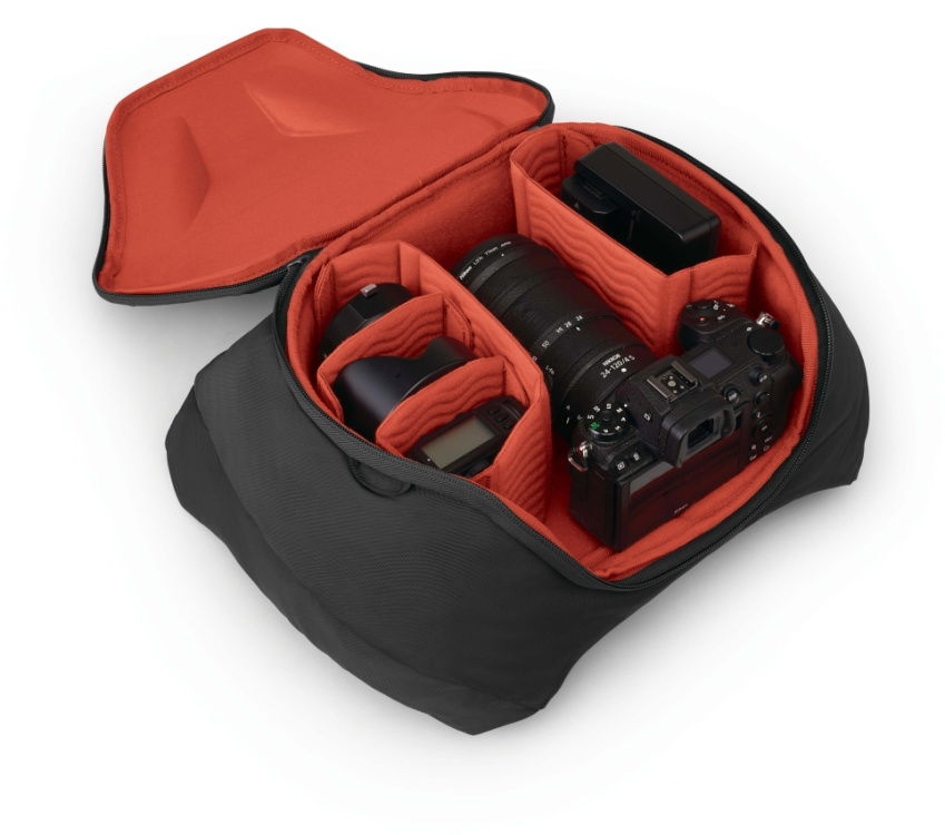 Innenansicht mit mögl. Inhalt / inside view with contents