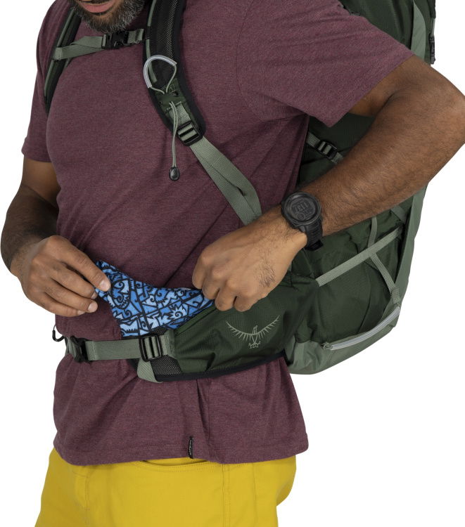 Tasche auf Hüftgurt / Pocket on hip belt