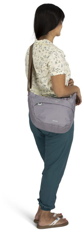 Auf Körper hinten / on body back