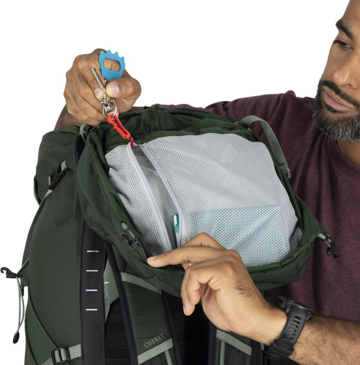 Innenseite Deckelfach / Inside of top compartment