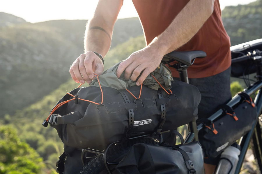 Detailansicht / detail, blackmatt