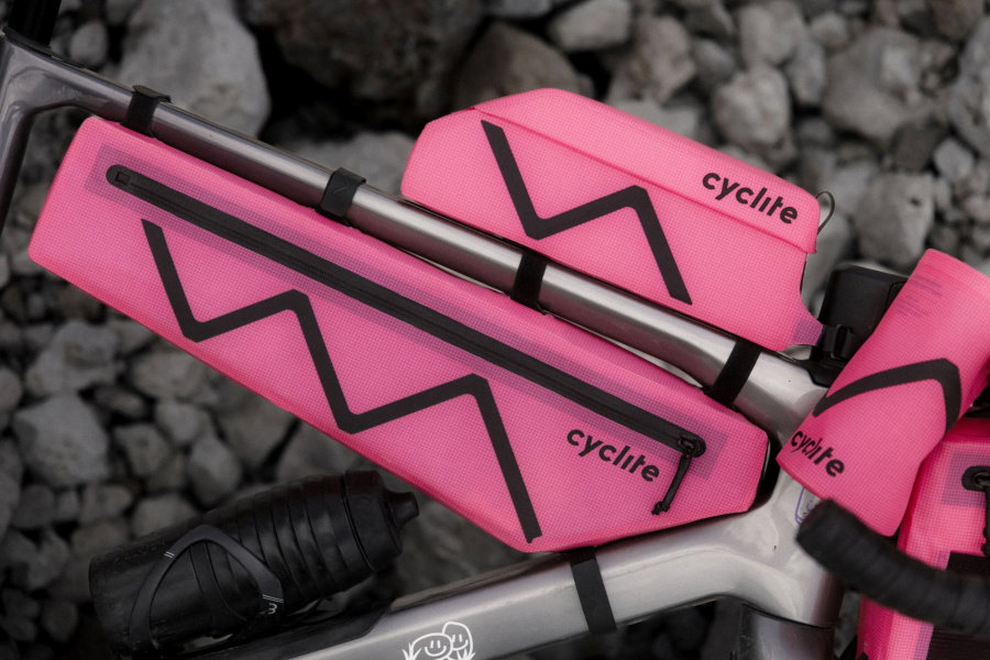 Details pink rush