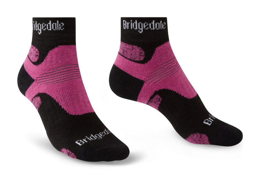 Bridgedale Hike Midweight Merino Performance Ankle Womens Bridgedale Hike Midweight Merino Performance Ankle Womens Farbe / color: black/pink ()