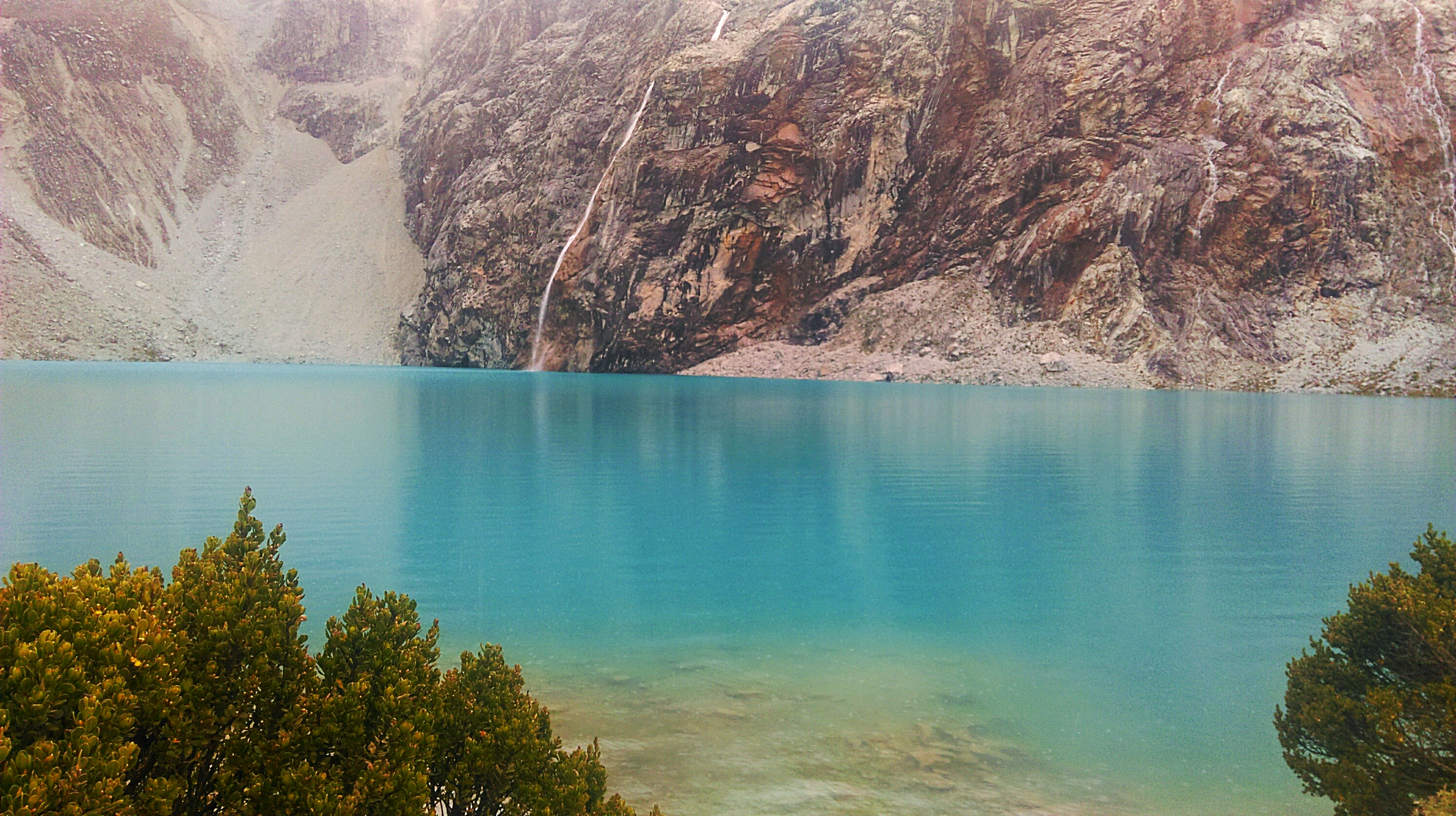 Laguna 69 Peru